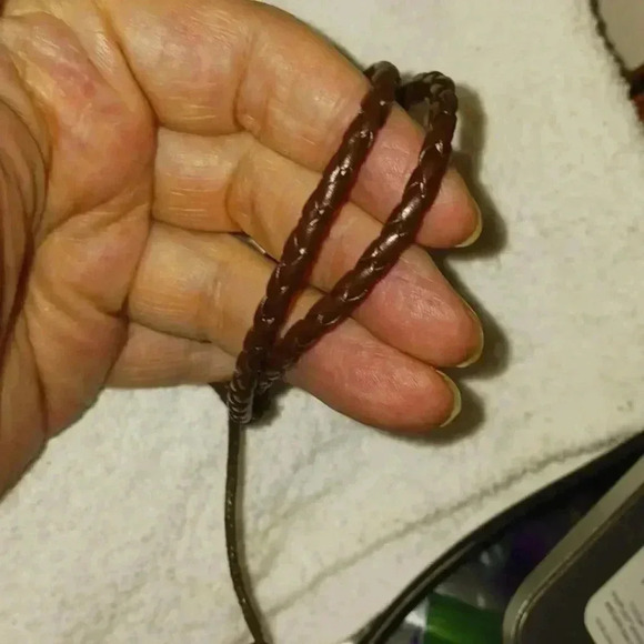 Handmade Leather Unisex Bracelet - Picture 1 of 4